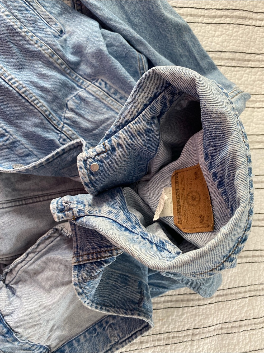 GAP Vintage Denim Jacket Large - Picture 7 of 15